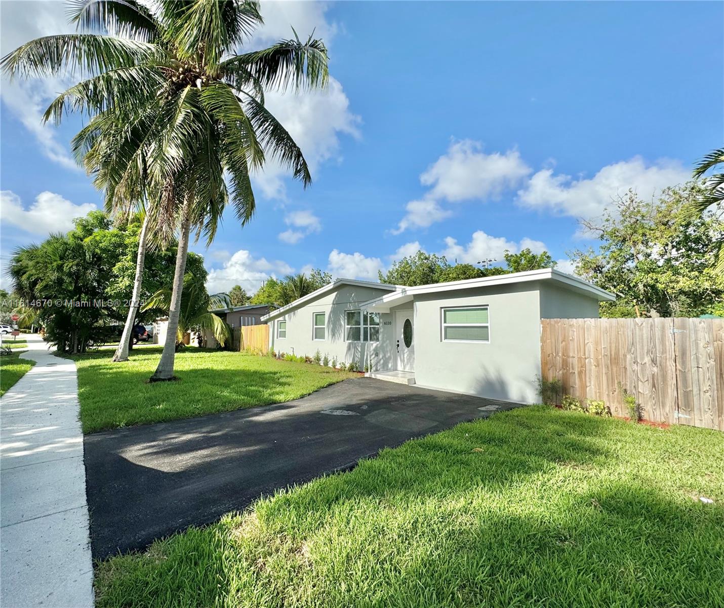 42nd Ave, Fort Lauderdale, FL 33319