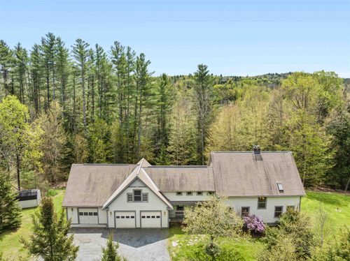 581 Perry Lea Rd, Waterbury, VT, 05676-9653 | Card Image