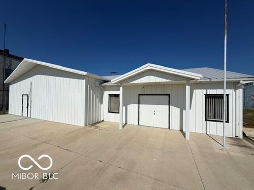 103 N Washington St, Frankton, IN, 46044-4512 | Card Image
