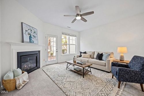 6623 Clarksburg Pl, Raleigh, NC, 27616-5880 | Card Image