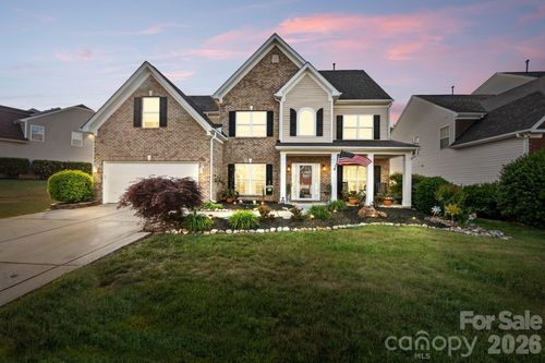 8423 Mossy Cup Trl, Harrisburg, NC, 28075-5627 | Card Image