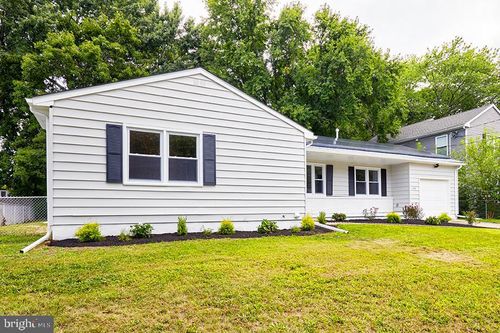 48 Terrill Ave, Hamilton, NJ, 08619-1329 | Card Image
