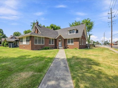 2402 Boston, Muskogee, OK, 74401 | Card Image