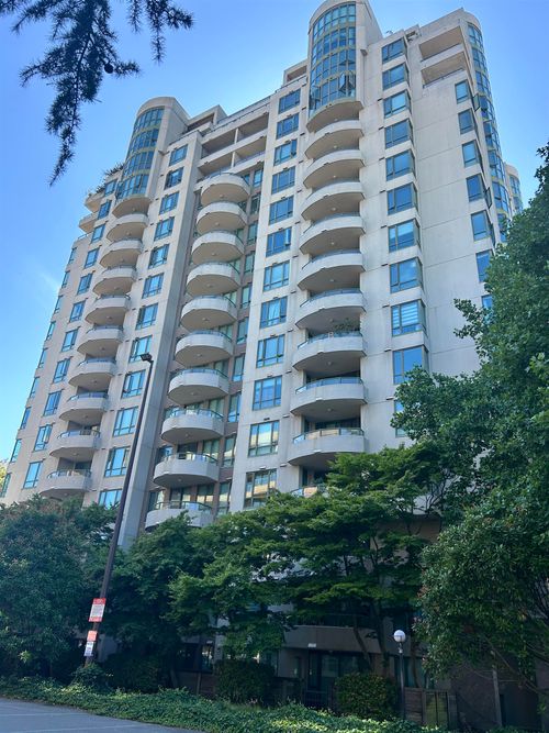 801-7380 Elmbridge Way, Richmond, BC, V6X4A1 | Card Image