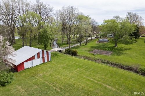 563 N 800 W 27, Converse, IN, 46919-9325 | Card Image