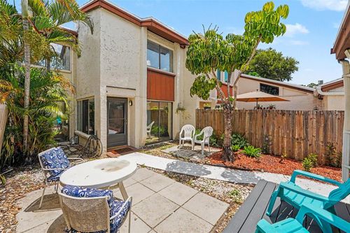 1904-2095 Sunset Point Rd, CLEARWATER, FL, 33765-1234 | Card Image