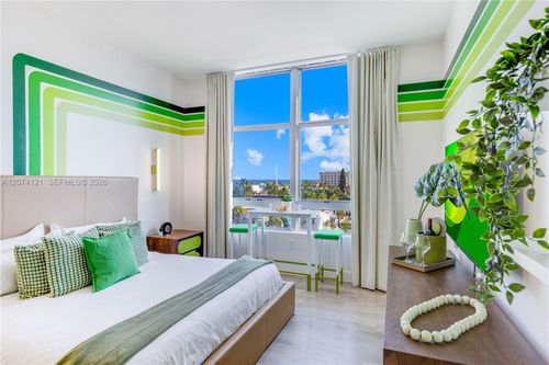 s529-777 N Ocean Dr, Hollywood, FL, 33019-1206 | Card Image