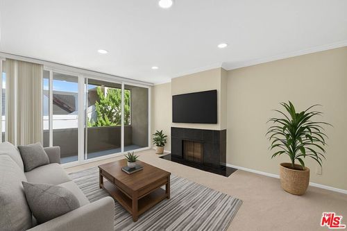 207-6505 Green Valley Cir, Culver City, CA, 90230 | Card Image