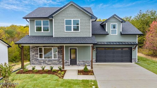 817 Odessa Ln, Knoxville, TN, 37920-3648 | Card Image