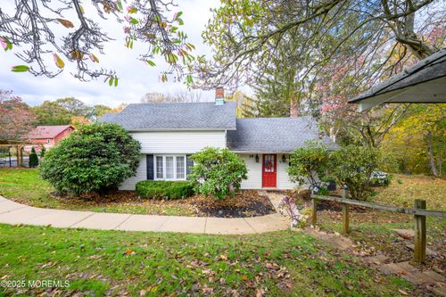 19 Reids Hill Rd, Morganville, NJ, 07751-4279 | Card Image