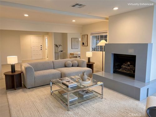 19216 Calvert St, Reseda, CA, 91335 | Card Image