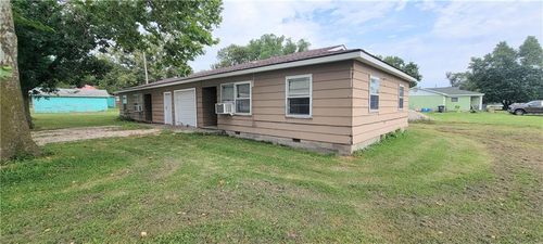 140 E Church St, Moran, KS, 66755-4078 | Card Image