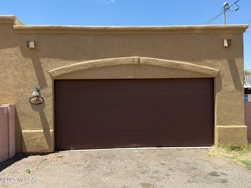 3041 N Euclid Ave, Tucson, AZ, 85719-2529 | Card Image