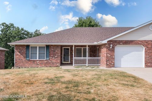 b-1251 Duane Swift Pkwy, Jefferson City, MO, 65109-2471 | Card Image