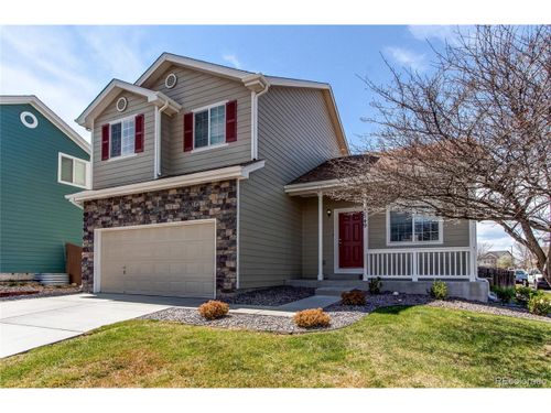 5549 Helena St, Denver, CO, 80239-5698 | Card Image