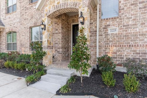 2225 Apex Dr, Flower Mound, TX, 75028-5694 | Card Image