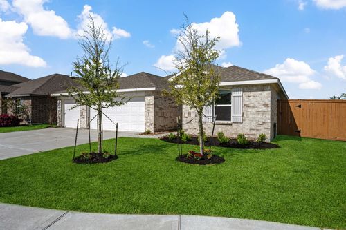 600 San Jacinto Trl, Dayton, TX, 77535-2638 | Card Image