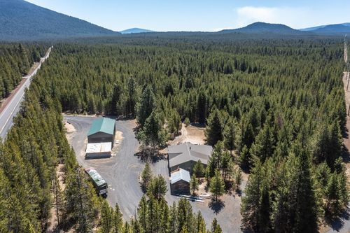 18142 Highway 58, Crescent Lake, OR, 97733-6902 | Card Image