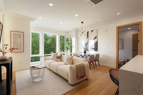 302-388 Washington St, Quincy, MA, 02169-5721 | Card Image