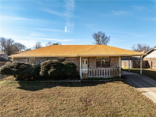 2007 N 30th St, Van Buren, AR, 72956-2439 | Card Image