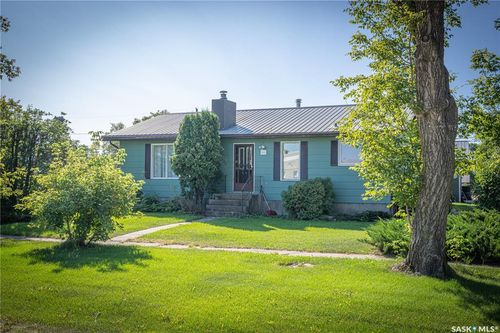 51 Central St, Weldon, SK, S0J0A9 | Card Image