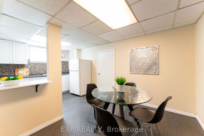 1195 Wecker Dr, House other with 4 bedrooms, 2 bathrooms and 5 parking in Oshawa ON | Image 20