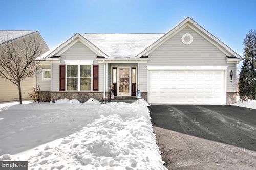 79 Pleasant Rd, GORDONVILLE, PA, 17529-9590 | Card Image