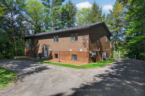 34 Silver Point Drive, Seguin, ON, P2W2W8 | Card Image