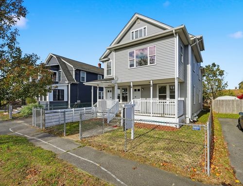 36 Chateaugay St, Chicopee, MA, 01020-3320 | Card Image