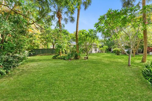 330 Nw 32nd Ct, Oakland Park, FL, 33309-6016 | Card Image