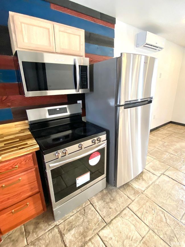 624 S Levy St, House other with 1 bedrooms, 1 bathrooms and null parking in Jasonville IN | Image 13