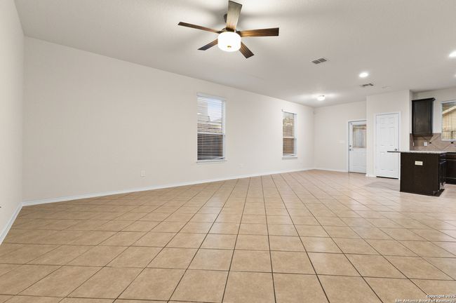 12807 Limestone Way, House other with 4 bedrooms, 3 bathrooms and null parking in San Antonio TX | Image 6