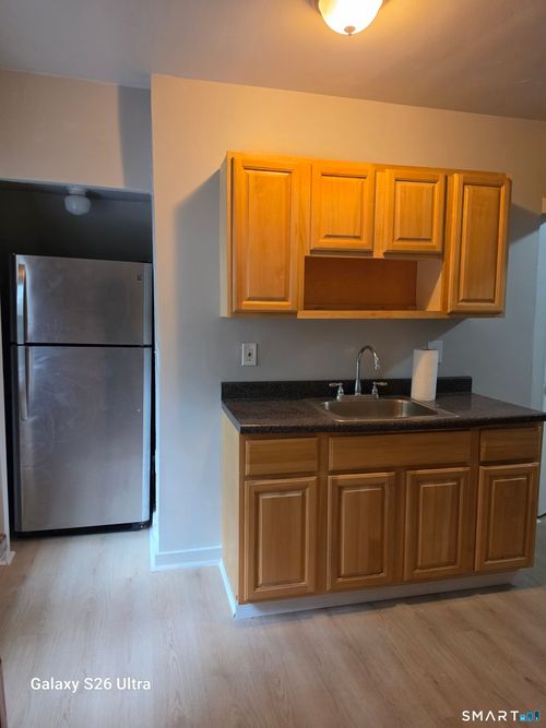 3-27 Waterville St, Waterbury, CT, 06710-1846 | Card Image