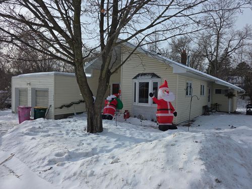 615 Allen St, Cloquet, MN, 55720-1428 | Card Image