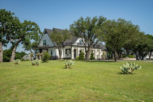 110 Quiet Hill Cir, Argyle, TX, 76226-1609 | Card Image