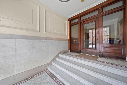 221 Saint Paul St, Brookline, MA, 02446 | Card Image