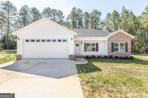 104 Long Pines Cir, East Dublin, GA, 31027-1374 | Card Image