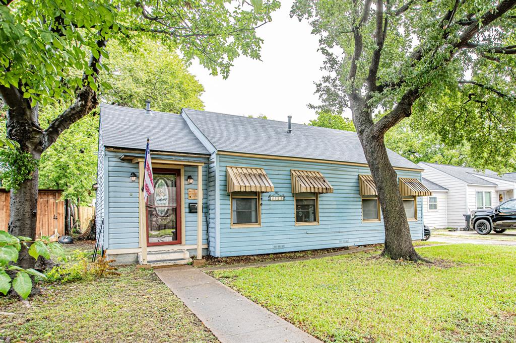 Pine St, Grand Prairie, TX 75050