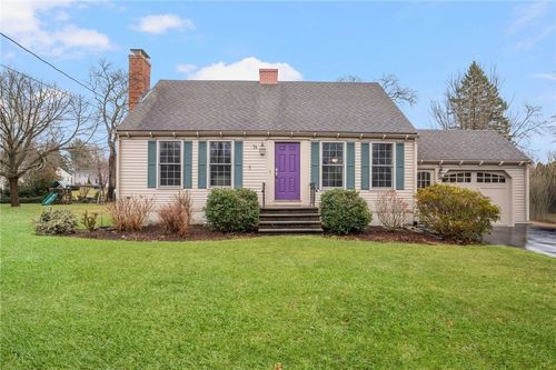 74 Maize Corn Rd, Portsmouth, RI, 02871-1115 | Card Image