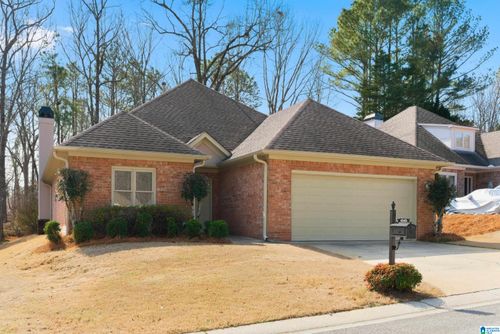 4545 Guilford Cir, Hoover, AL, 35242-7316 | Card Image