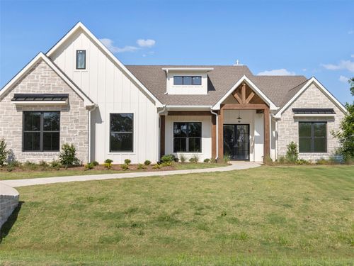147 Hydrangea Drive, Smithville, TX, 78957 | Card Image