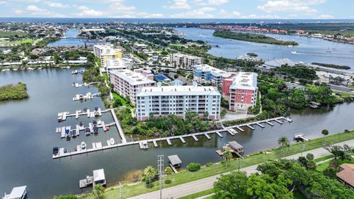 405-3 Riverwalk Dr, NEW SMYRNA BEACH, FL, 32169-0011 | Card Image
