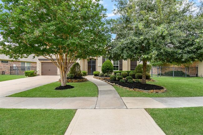 Home Sweet Home has never been sweeter. This home has been meticulously maintained. Never flooded! | Image 50