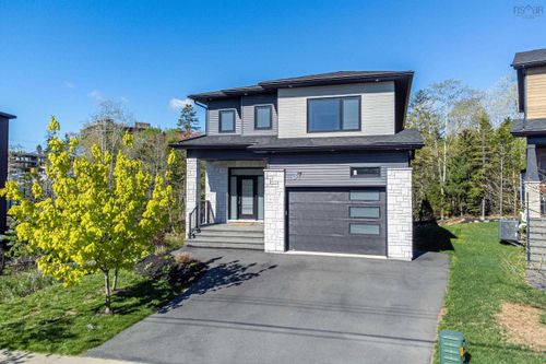 37 Samaa Crt, Bedford, NS, B4B0Y5 | Card Image