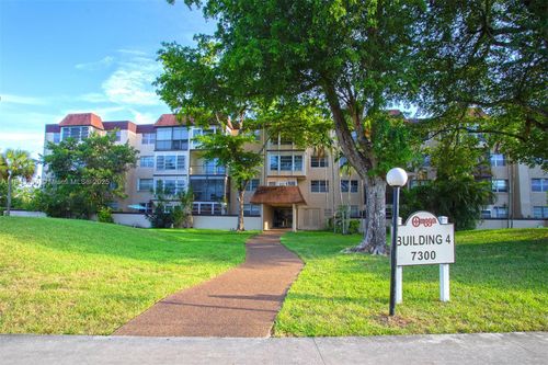 apt-220-7300 Nw 17th St, Plantation, FL, 33313-5147 | Card Image