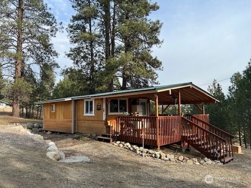 18 Woods Rd, Republic, WA, 99166-9763 | Card Image