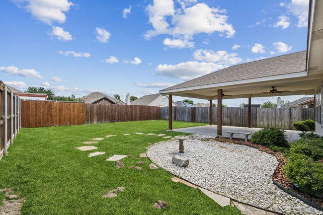 4006 Autumnwood Ln, House other with 3 bedrooms, 2 bathrooms and null parking in Heartland TX | Image 33