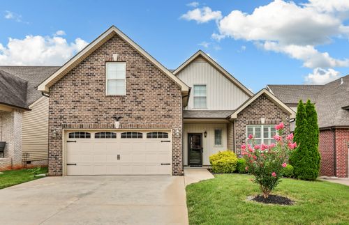 330 Turnberry Cir, Clarksville, TN, 37043-6370 | Card Image