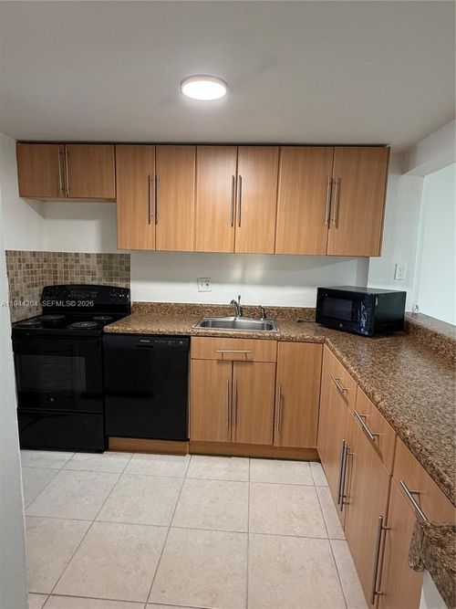 apt-107-8060 Colony Cir N, Tamarac, FL, 33321-8344 | Card Image