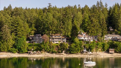 9600 Ardmore Dr, North Saanich, BC, V8L5H5 | Card Image